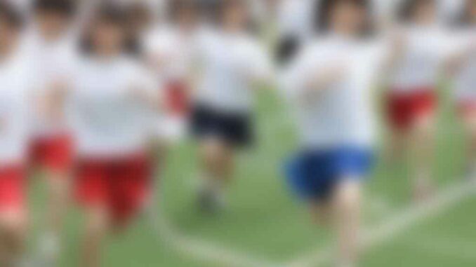 Action-packed Sports Day at Wakaba Elementary School! Cheers, races, and unforgettable moments filled the vibrant school grounds